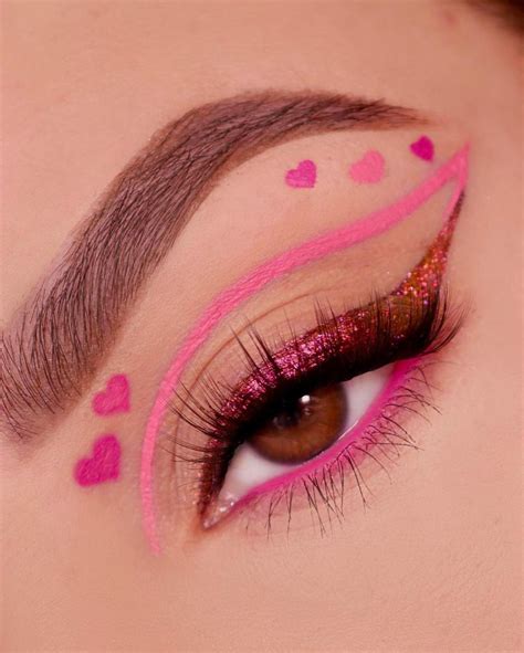 Valentine's Day Makeup Ideas To Romanticise Your Look