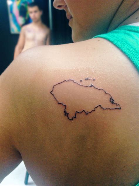 First tattoo- Honduras | Piercing shop, Best tattoo shops, Tattoos