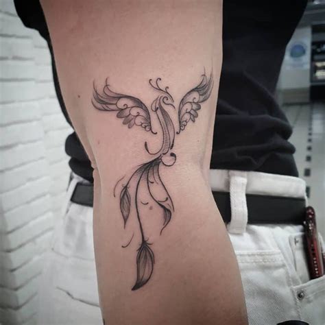 50 Cool Small Phoenix Tattoo Ideas [2024 Inspiration Guide] | Small phoenix tattoos, Phoenix ...