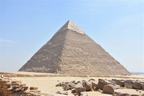 Smarthistory – The Great Pyramids of Giza