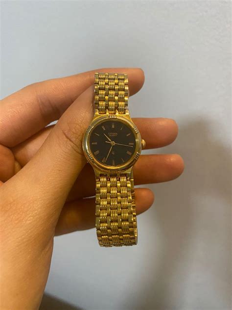 VINTAGE CITIZEN GOLD WATCH BLACK DIAL AUTHENTIC, Women's Fashion ...