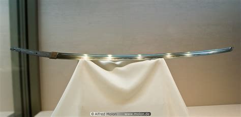 Tachi sword photo. Tokyo National Museum, Tokyo, Japan