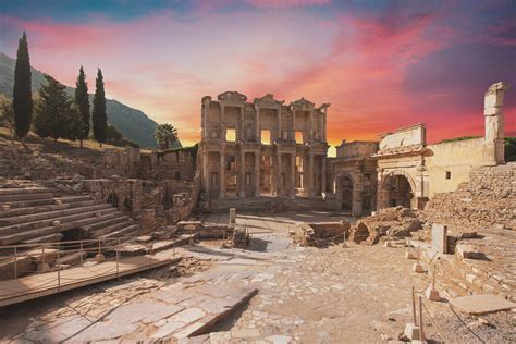 Ruins of Ephesus | Article for senior travellers - Odyssey Traveller