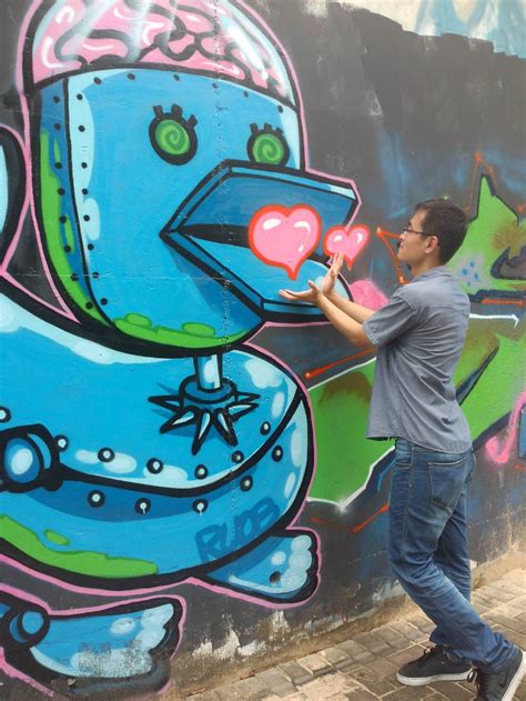 China Supplier Graffiti Spray Paint Artist Acrylic Paint Spray - Buy Graffiti Spray Paint,Artist ...
