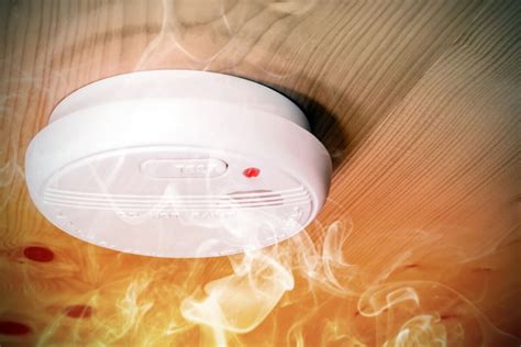 Smoke Detectors in Commercial Buildings