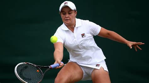 Tennis | Former tennis starlet Ashleigh Barty switches to cricket | SPORTAL