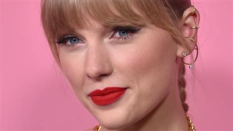 How To Get Taylor Swift's Bejeweled Midnights Eye Look Just In Time For ...