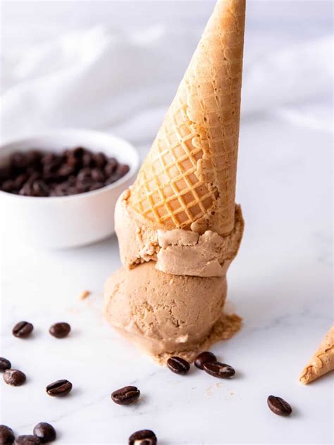 Homemade Coffee Ice Cream Recipe - The Oregon Dietitian