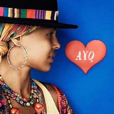 Ayo : Biographie et discographie sur TrackMusik