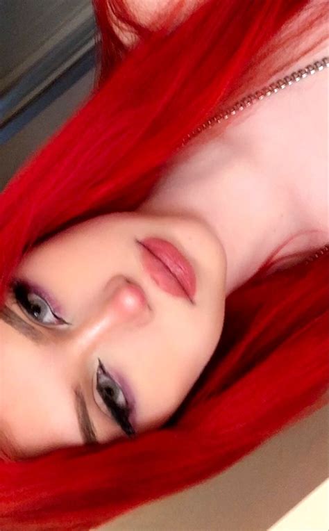 Pretty Red Hair, Beautiful Hair Color, Dyed Natural Hair, Dyed Hair, Bright Red Hair Dye, Red ...