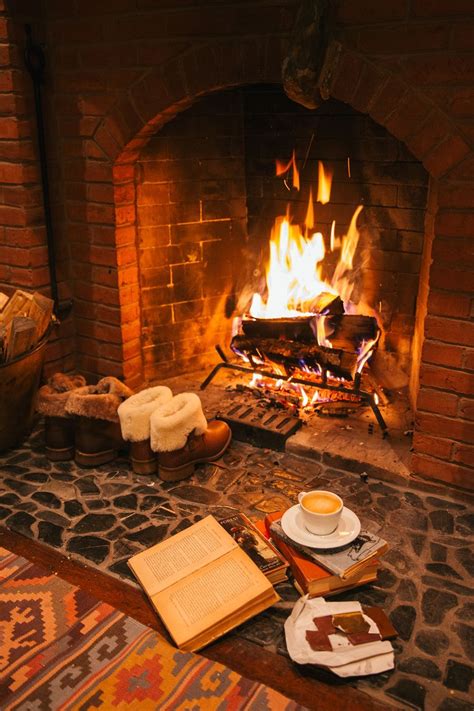 11 Cozy Photos of Fireplaces That Will Make You Want to Stay Inside All Winter - Fireplace ...