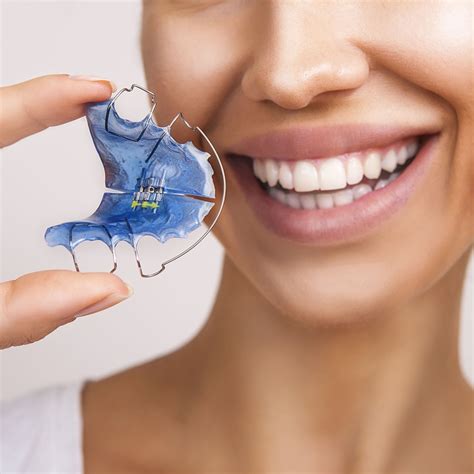 How Long To Wear Retainers After Invisalign : Do I Need To Use A ...