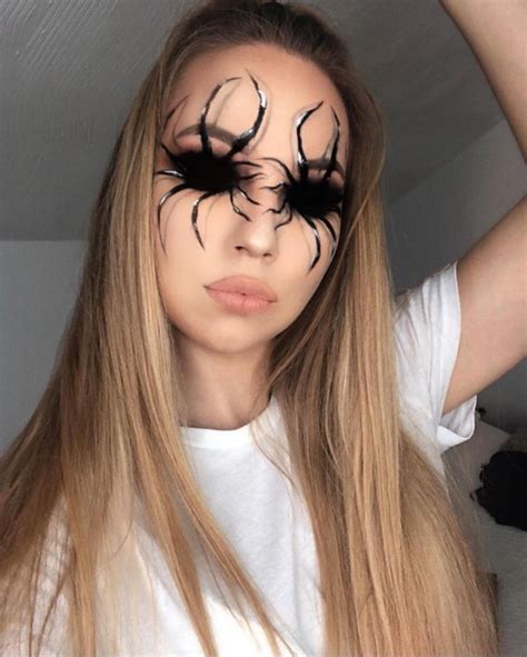 How To Do Spider Web Eye Makeup | Saubhaya Makeup