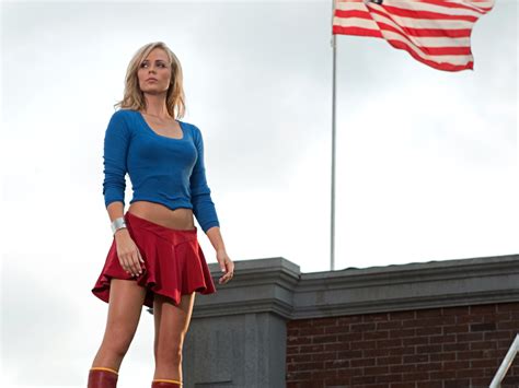 Supergirl: CBS Series Casts Smallville's Supergirl, Laura Vandervoort ...