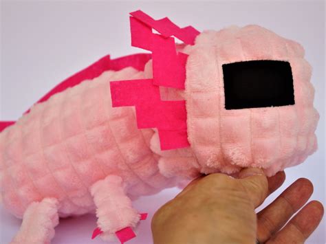 Minecraft axolotl plush target - rollLasi