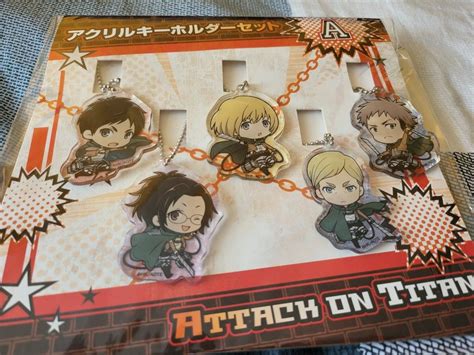 Attack on Titan keychains, Hobbies & Toys, Memorabilia & Collectibles, Fan Merchandise on Carousell