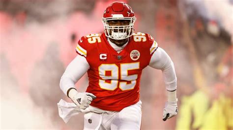 Kansas City Chiefs defensive tackle Chris Jones: Stats, salary ...