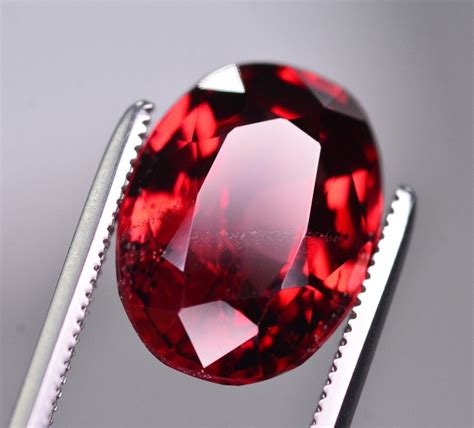 January Birthstone: Garnet