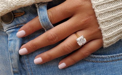 2 carat cushion cut diamond ring - Everything-Diamond