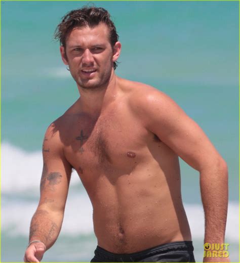 Photo: alex pettyfer shirtless miami beach 06 | Photo 4064515 | Just ...