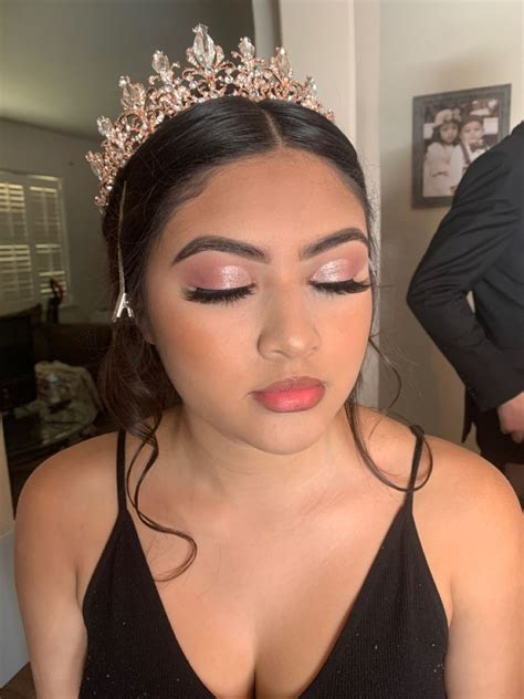 Gorgeous Quince Makeup 💕 Insta: @melismakeupp_ | Quinceanera makeup ...