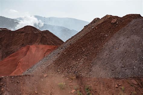 Bauxite mining - European Aluminium