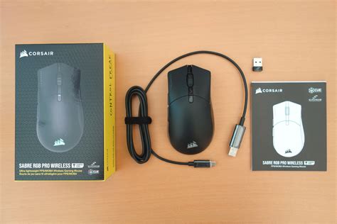 Corsair Sabre RGB Pro Wireless Review - Packaging, Weight, Cable & Feet ...