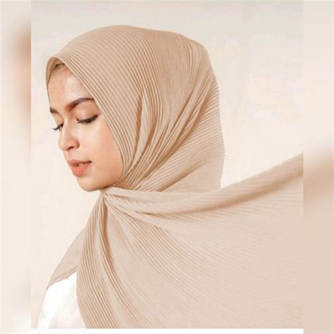 MURAH! 10 Model Kerudung Pasmina full plisket Hijab pashmina viral Jilbab pashmina kekinian ...