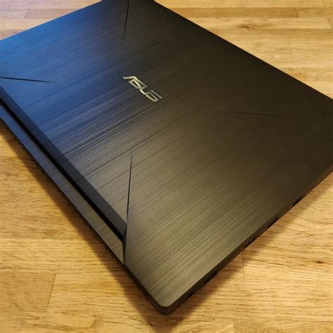 Asus Gaming Laptop (i7, 8GB RAM, GTX 1050) in SW11 London for £525.00 for sale | Shpock