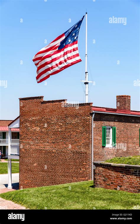 15 star american flag for mchenry hi-res stock photography and images - Alamy