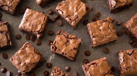 Tips and Tricks for Baking Brownies