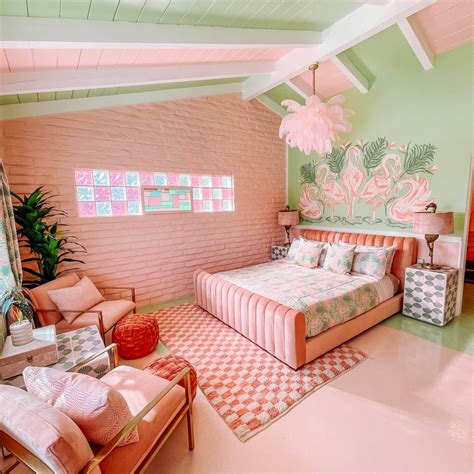 Pink Flamingo Suite