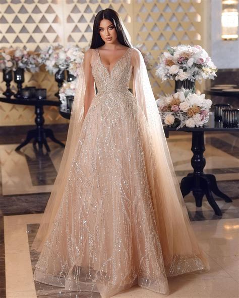 25 Champagne Wedding Dresses for 2024 [with Tips]