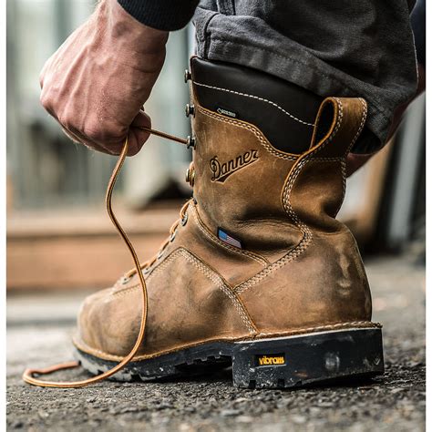 Danner - Quarry USA Distressed Brown