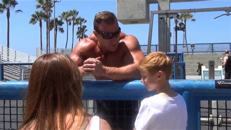 Muscle Beach Workout - YouTube