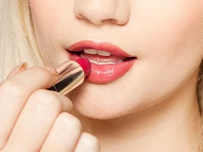 Here's the One Lipstick Hack Makeup Artists Think You Should Know | Allure