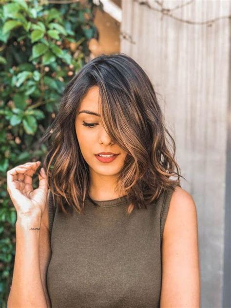 25 Wavy Lob Haircuts That Never Go Out Of Fashion - BelleTag