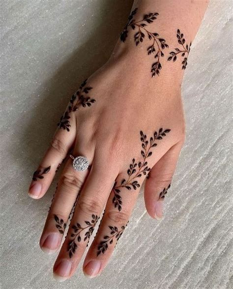 70 Minimal Henna Designs : Small Leaves I Take You | Wedding Readings ...