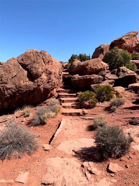 Hiking Mesa Arch in Canyonlands National Park - Park Chasers