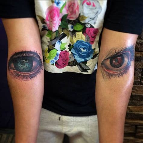 Realistic Eyes Tattoos | Odd Stuff Magazine