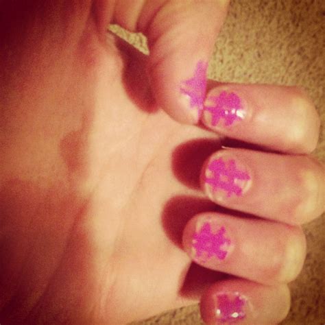 Checker board print nails in pink | Paw print tattoo, Print tattoos, Paw print