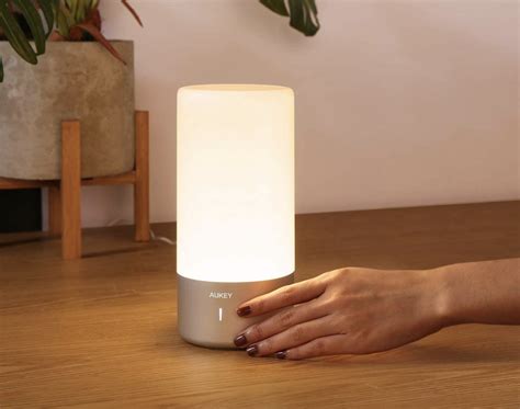 This $30 touch sensor lamp turns on with the tap of my finger — and ...