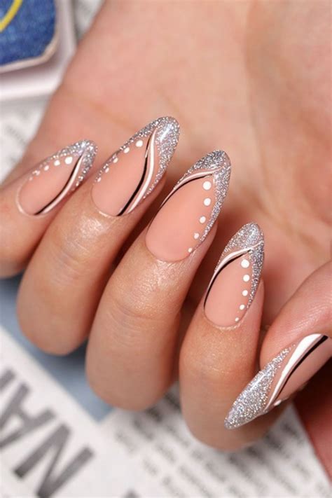 45 Elegant and Chic Almond Acrylic Nails for Summer Nails Designs 2021