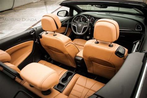 Opel Cascada interior | motofilm.pl