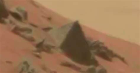 NASA’s Curiosity Rover Filmed An Ancient Alien Pyramid On Mars ...