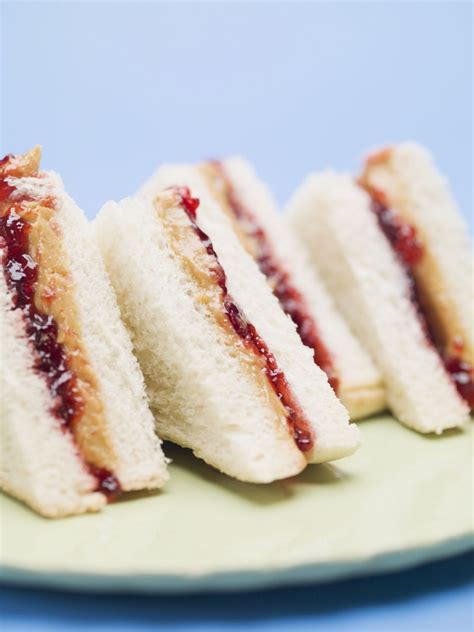 Peanut Butter and Grape Jelly Finger Sandwiches recipe | Eat Smarter USA