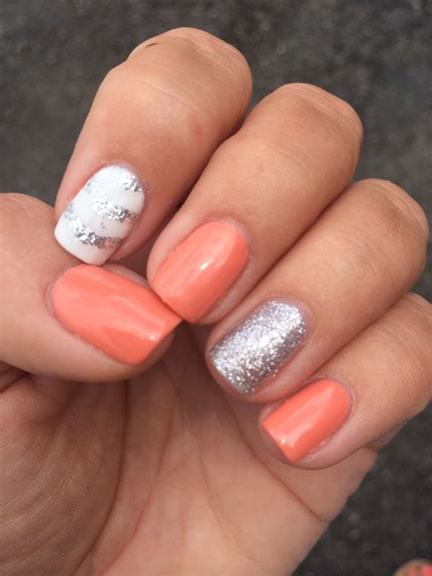 Cool Gel Nail Polish Ideas For Spring 2022