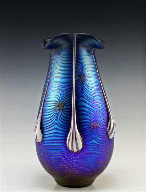 Fabulous Bohemian Art Glass Vase Iridescent Glass Top Quality | Glasskulptur, Glas