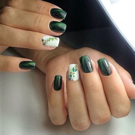 Pinterest photo - #accentnails #accent #nails | Green nail designs ...