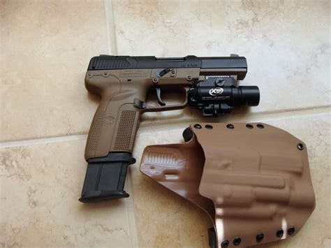 FN 5.7 | Guns tactical, Badass guns, Hand guns